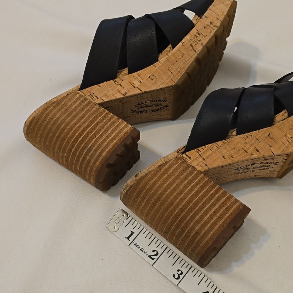 Black, Kork-Ease wedge. Size 7 - Picture 6 of 9